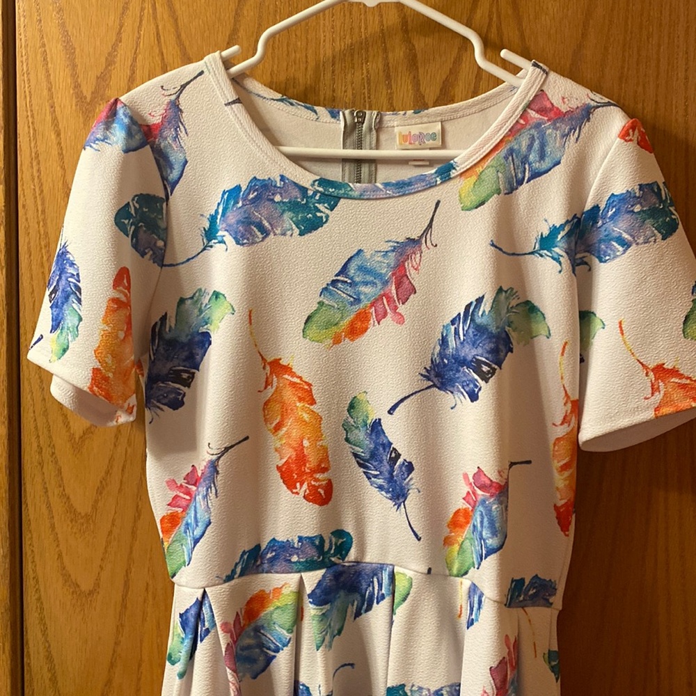 Beautiful feather Amelia